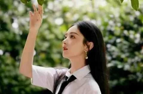 娱乐吃瓜酱青春  第2张